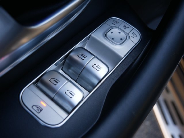 Used 2022 Mercedes-Benz GLS 63 AMG 4MATIC image 16