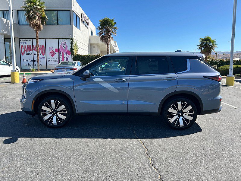 New 2026 Mitsubishi Outlander SE FWD image 22