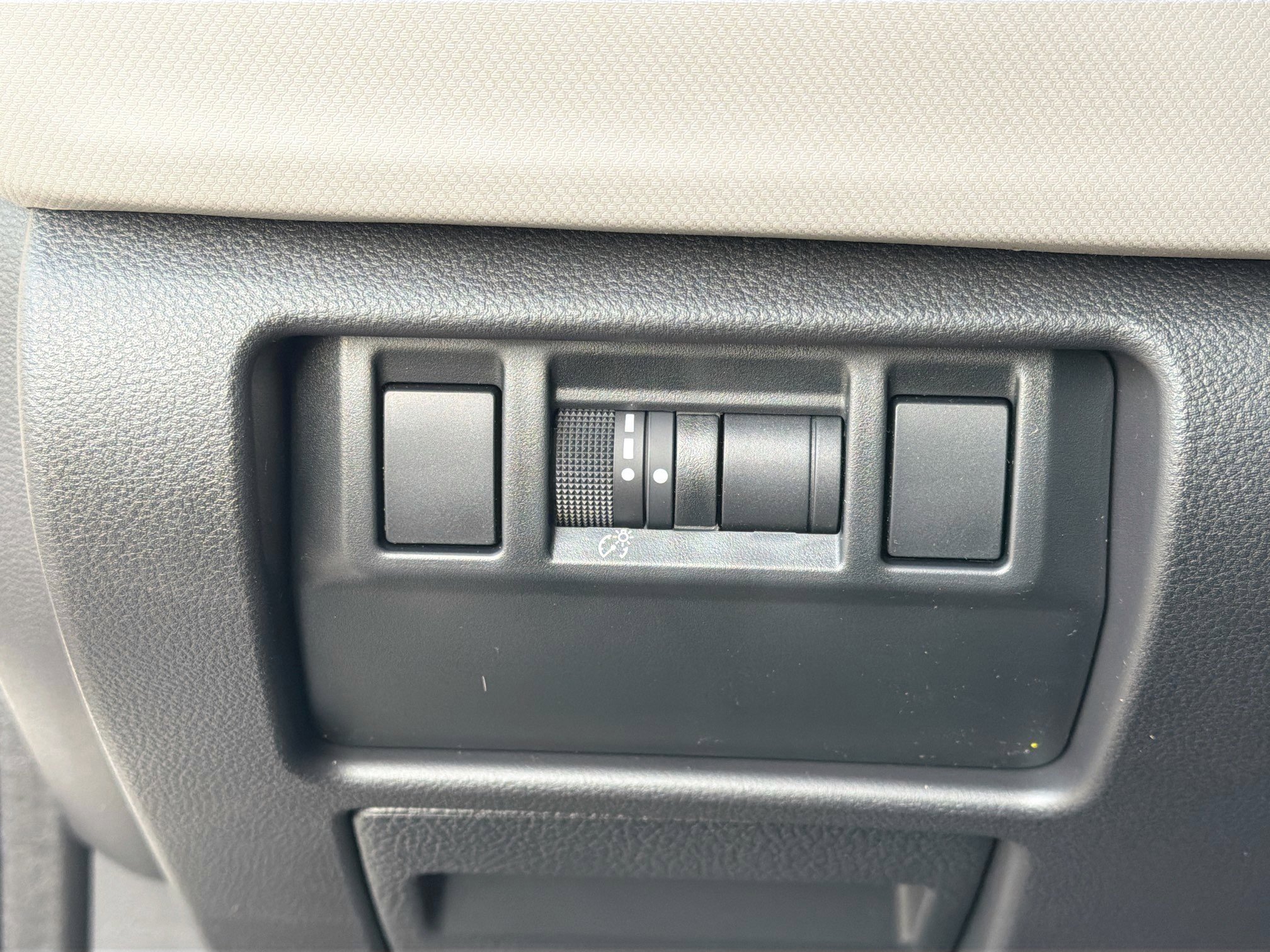 Certified 2026 Subaru Forester AWD/4WD image 34