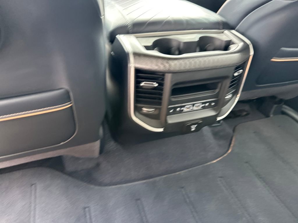 Used 2025 RAM 1500 Tungsten w/ Off Road Group AWD/4WD image 31