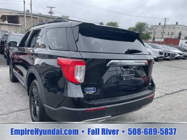 Used 2020 Ford Explorer XLT w/ Equipment Group 202A AWD/4WD image 10