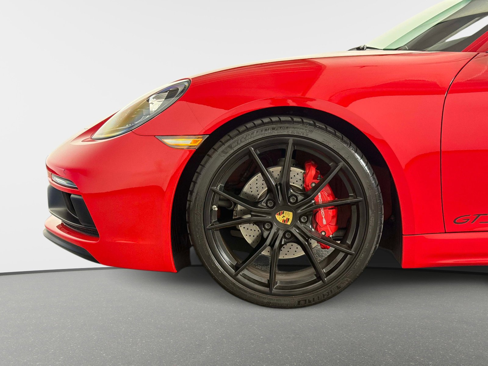 Used 2019 Porsche 718 Cayman GTS RWD image 13