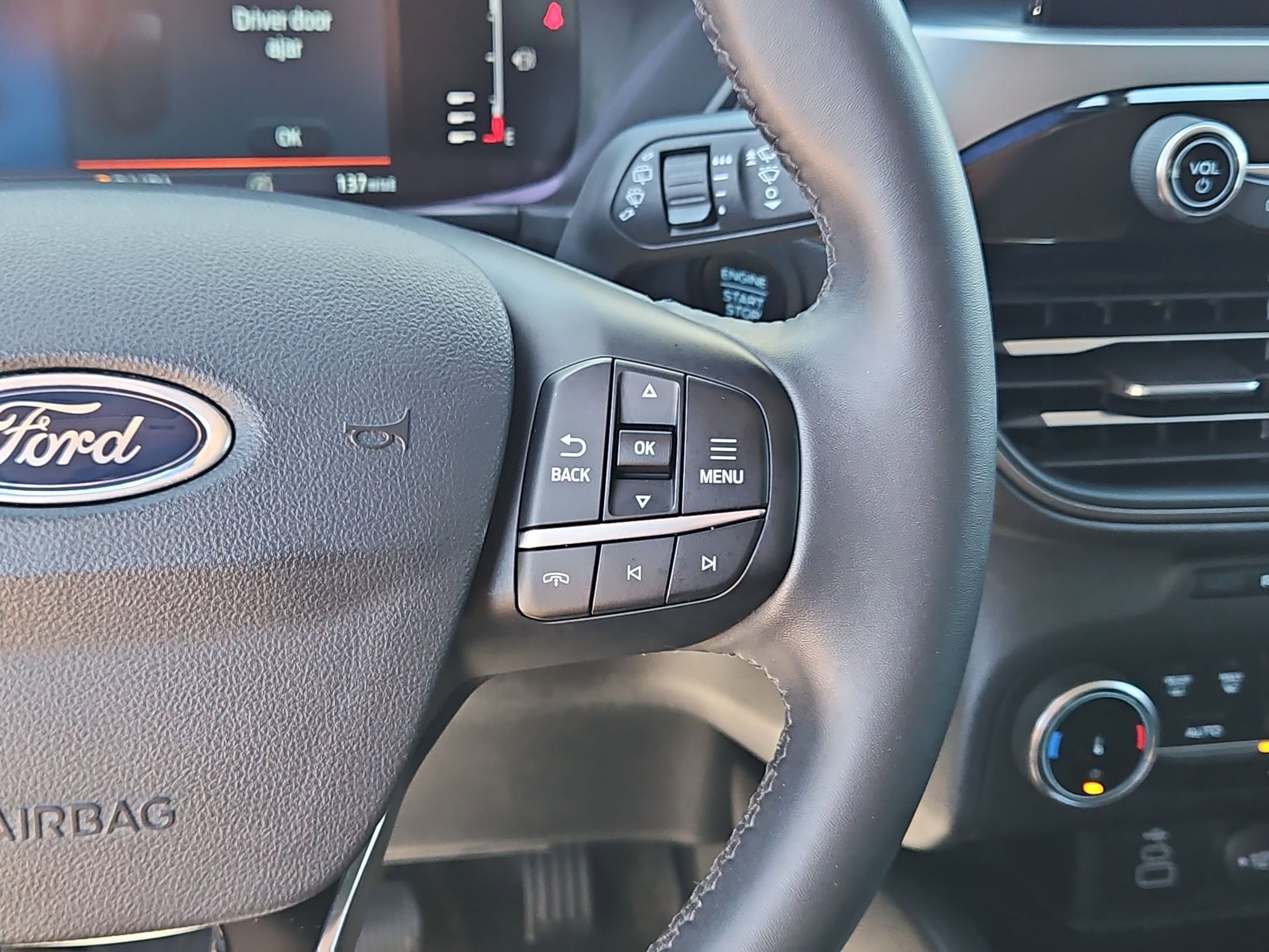 Used 2024 Ford Escape Active image 23