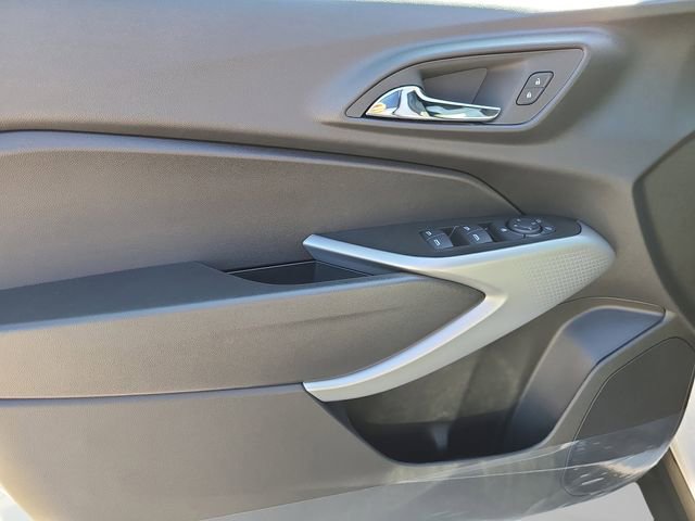 New 2026 Chevrolet Trax RS image 10