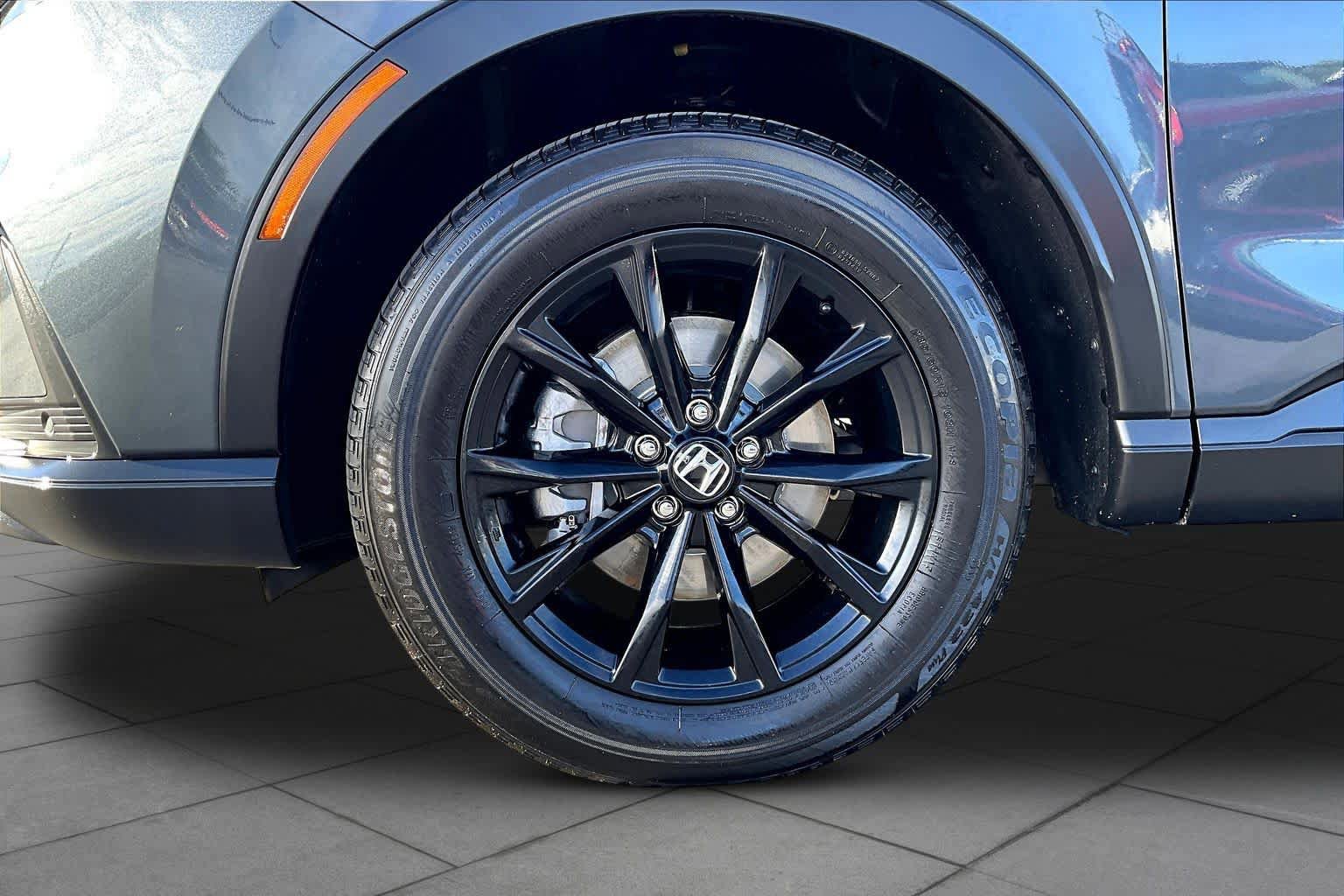Used 2025 Honda CR-V Sport-L image 10