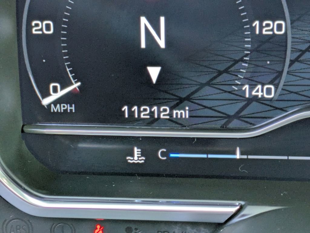 Used 2025 GMC Sierra 2500 AT4X image 17