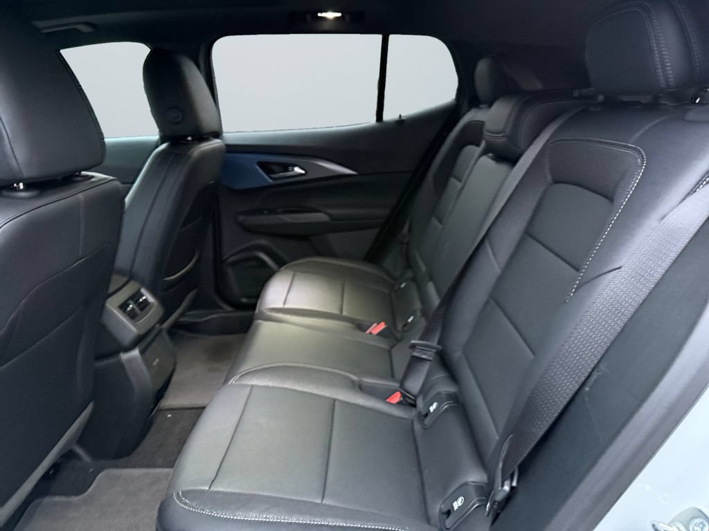 New 2026 Chevrolet Equinox EV LT AWD/4WD image 13