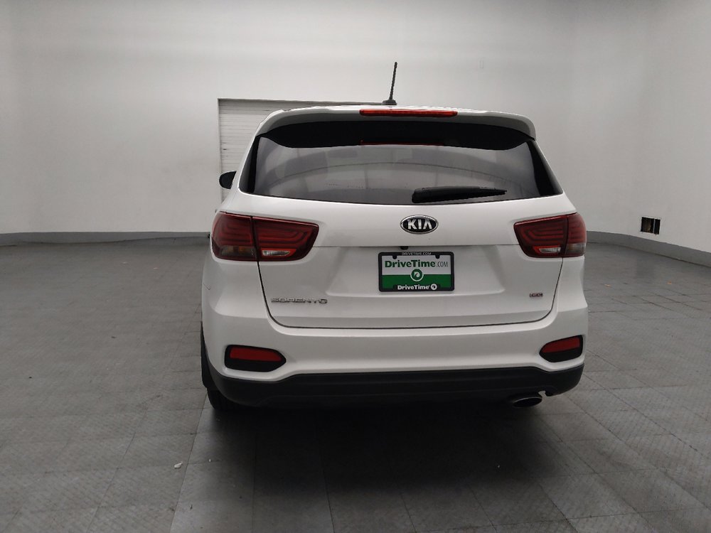 Used 2020 Kia Sorento LX FWD image 6