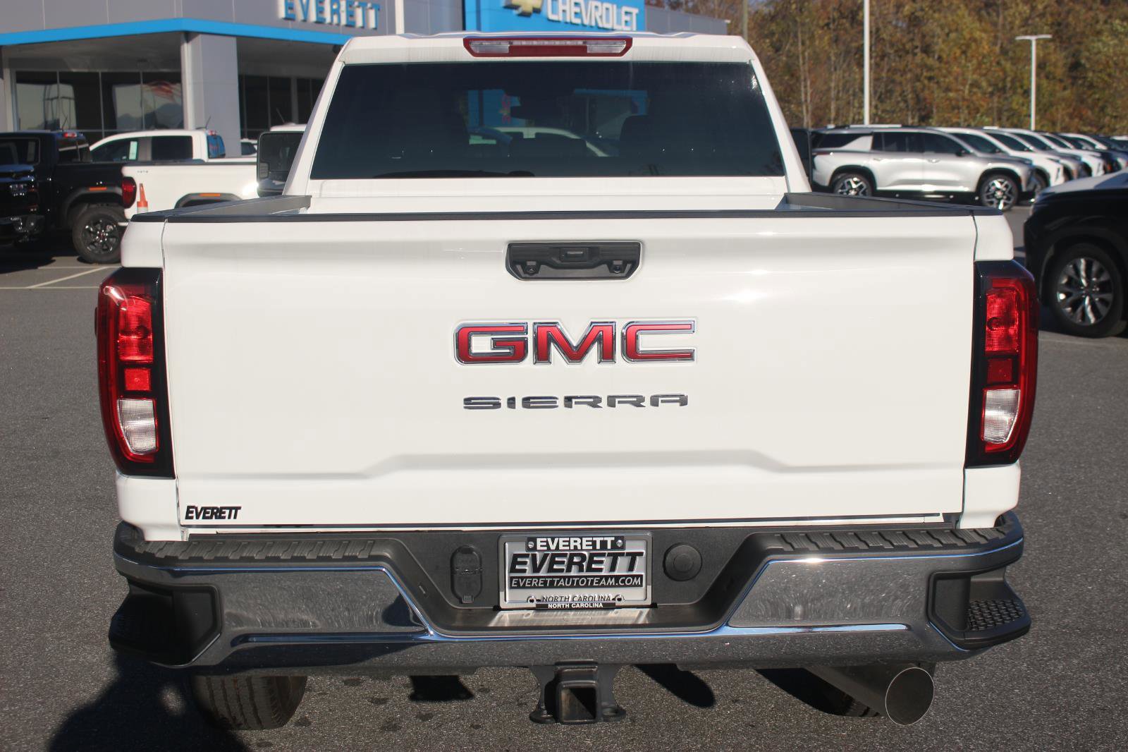 New 2025 GMC Sierra 2500 Pro w/ Convenience Package image 6