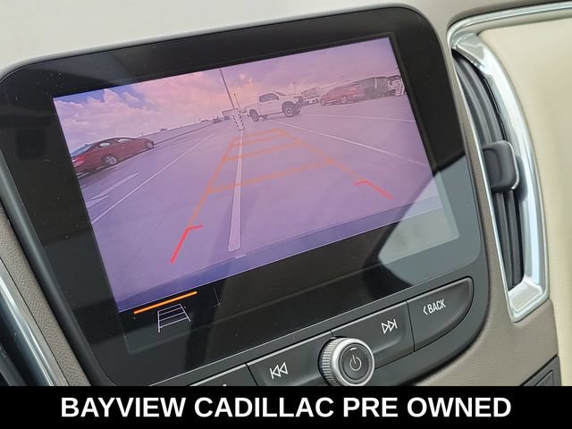 Used 2020 Chevrolet Malibu Premier FWD image 32