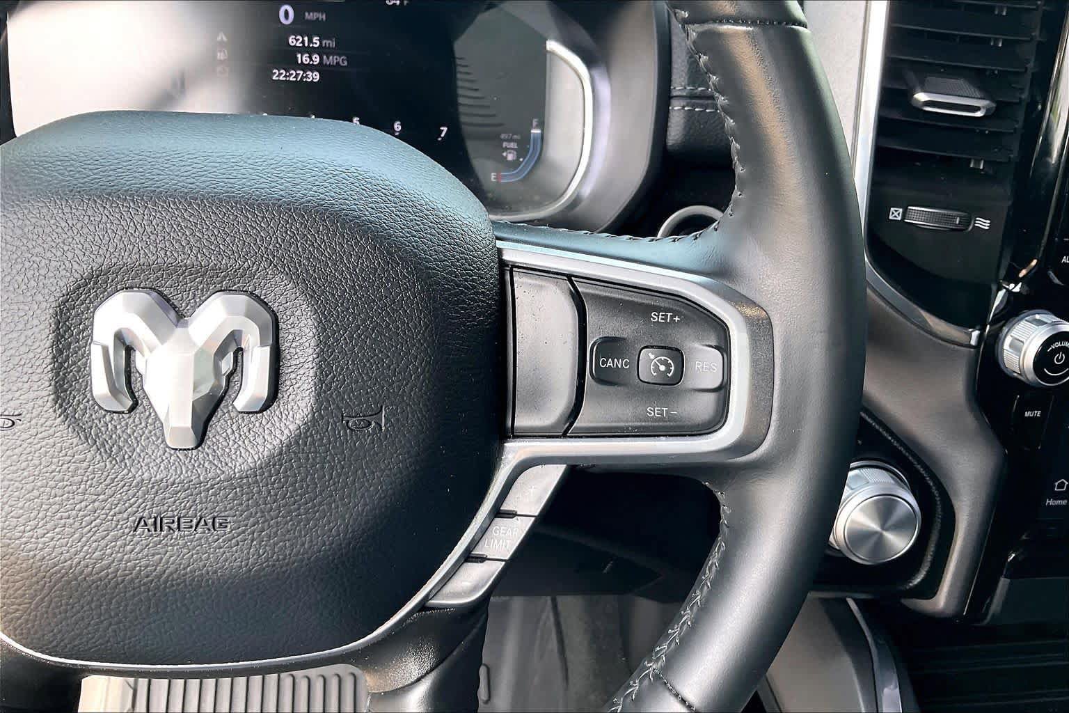 Used 2024 RAM 1500 Laramie AWD/4WD image 24