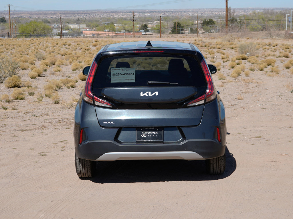 Used 2024 Kia Soul LX w/ Option Group 015 image 11
