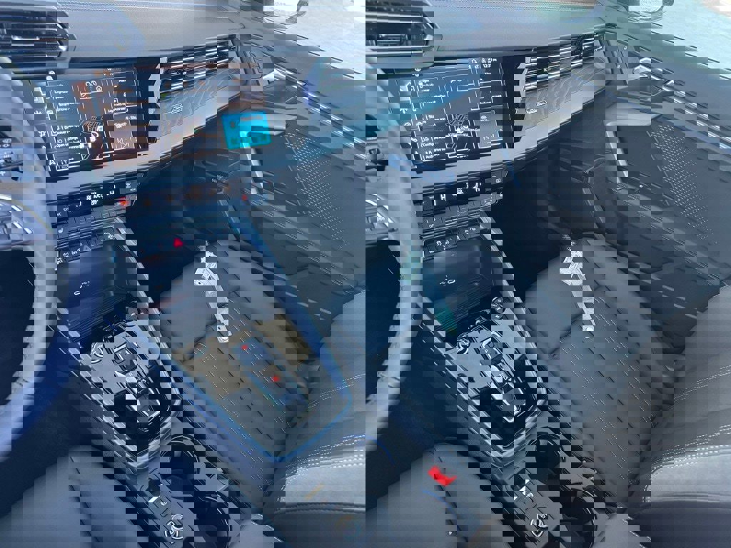 New 2026 Audi A3 2.0T Premium image 30