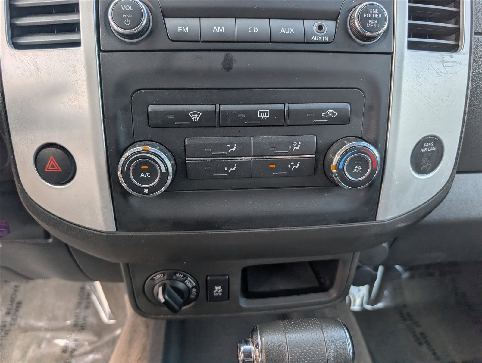 Used 2015 Nissan Xterra X image 21