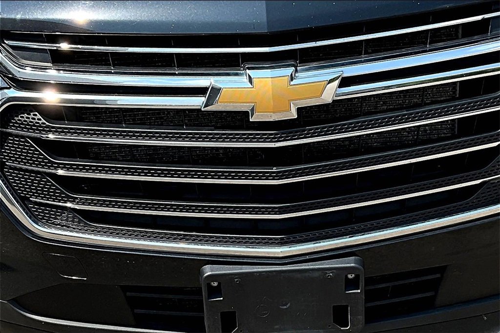 Used 2021 Chevrolet Traverse LT image 32