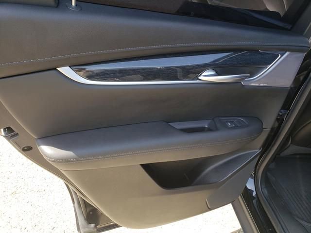 Used 2023 Cadillac XT5 Premium Luxury w/ LPO, Floor Liner Package AWD/4WD image 15