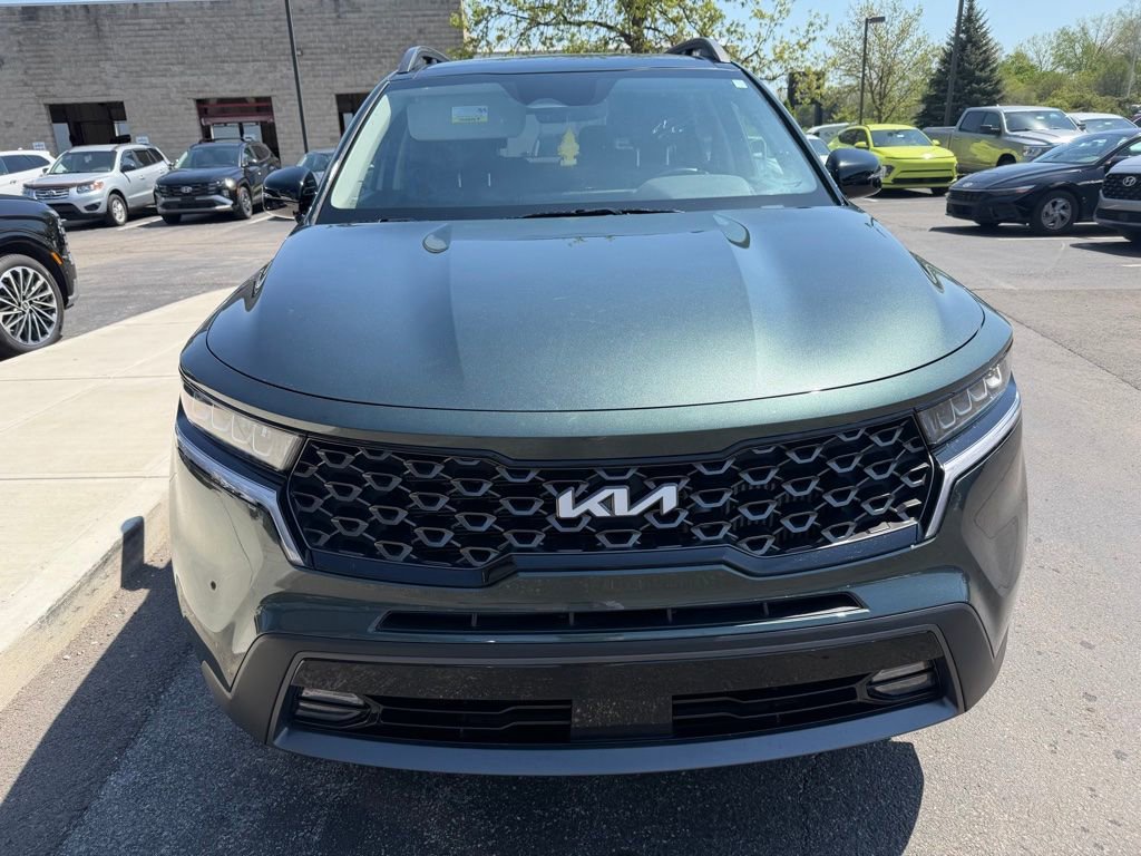 Used 2023 Kia Sorento X-Line EX AWD/4WD image 2