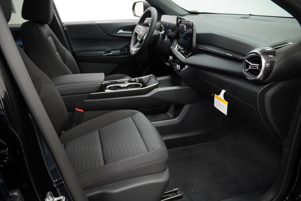 New 2027 Chevrolet Equinox LT FWD image 29
