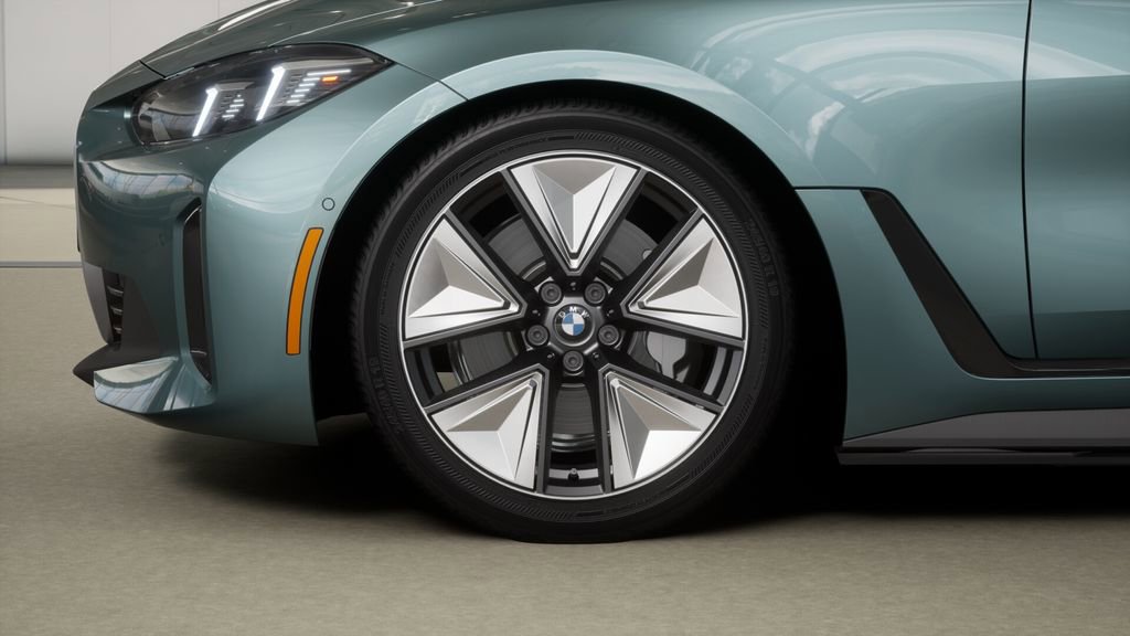 New 2026 BMW i4 eDrive40 w/ Premium Package image 34