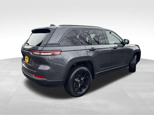 New 2026 Jeep Grand Cherokee Altitude image 7