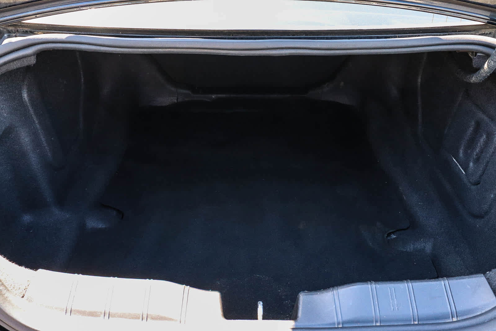 Used 2018 Chevrolet Camaro SS w/ Redline Edition RWD image 17