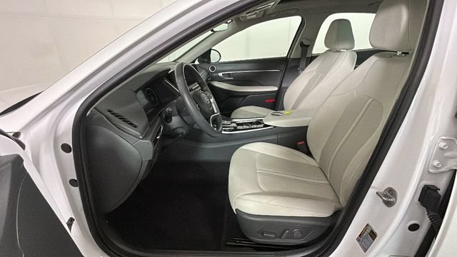 Used 2023 Hyundai Sonata SEL w/ Convenience Package FWD image 11