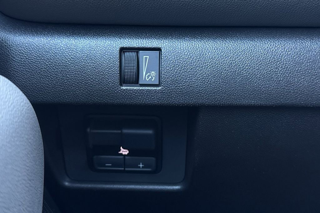 Certified 2024 Chevrolet Colorado ZR2 w/ Safety Package image 31