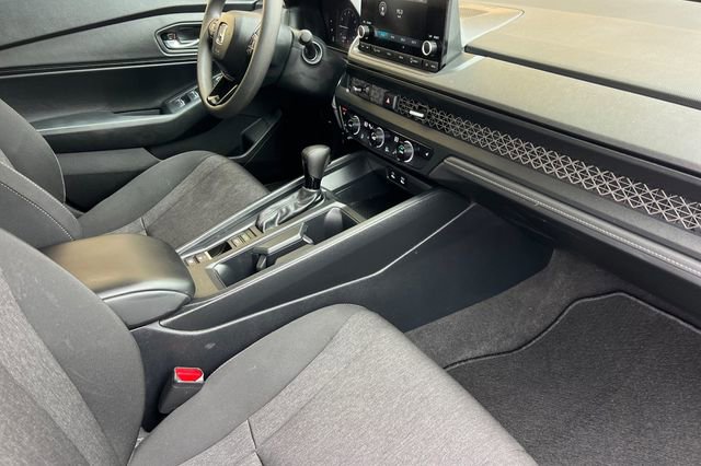 Used 2024 Honda Accord EX image 16