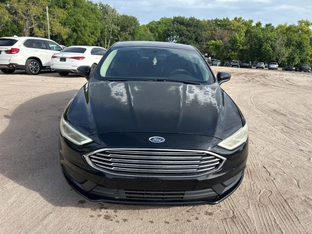 Used 2018 Ford Fusion SE w/ Fusion SE Technology Package image 11