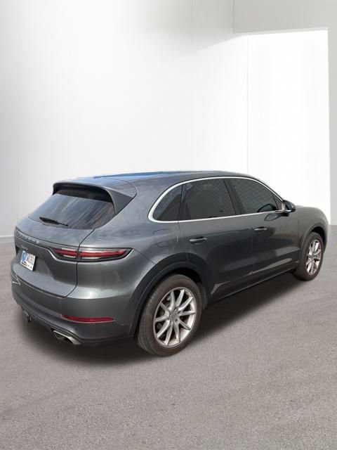 Used 2021 Porsche Cayenne AWD/4WD image 5