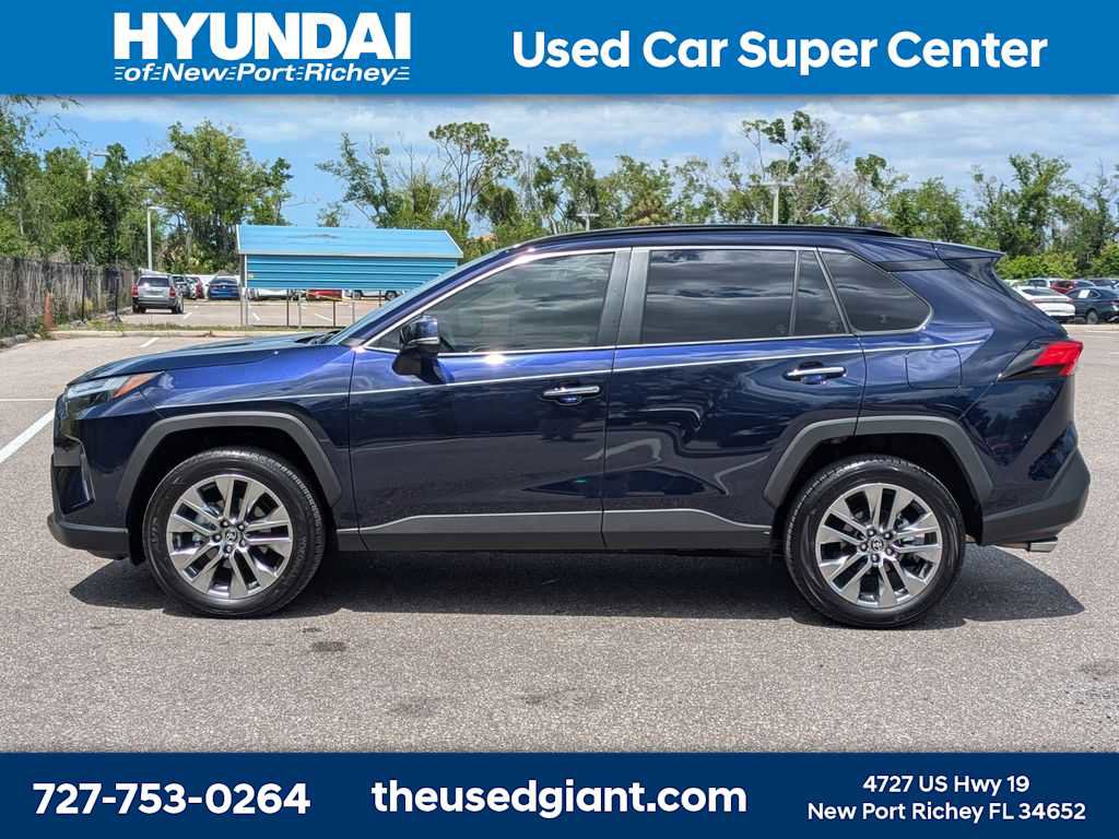 Used 2025 Toyota RAV4 Limited w/ Advanced Technology Package image 2