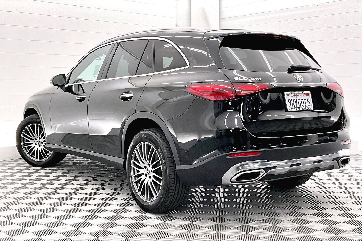 Used 2026 Mercedes-Benz GLC 300 image 10