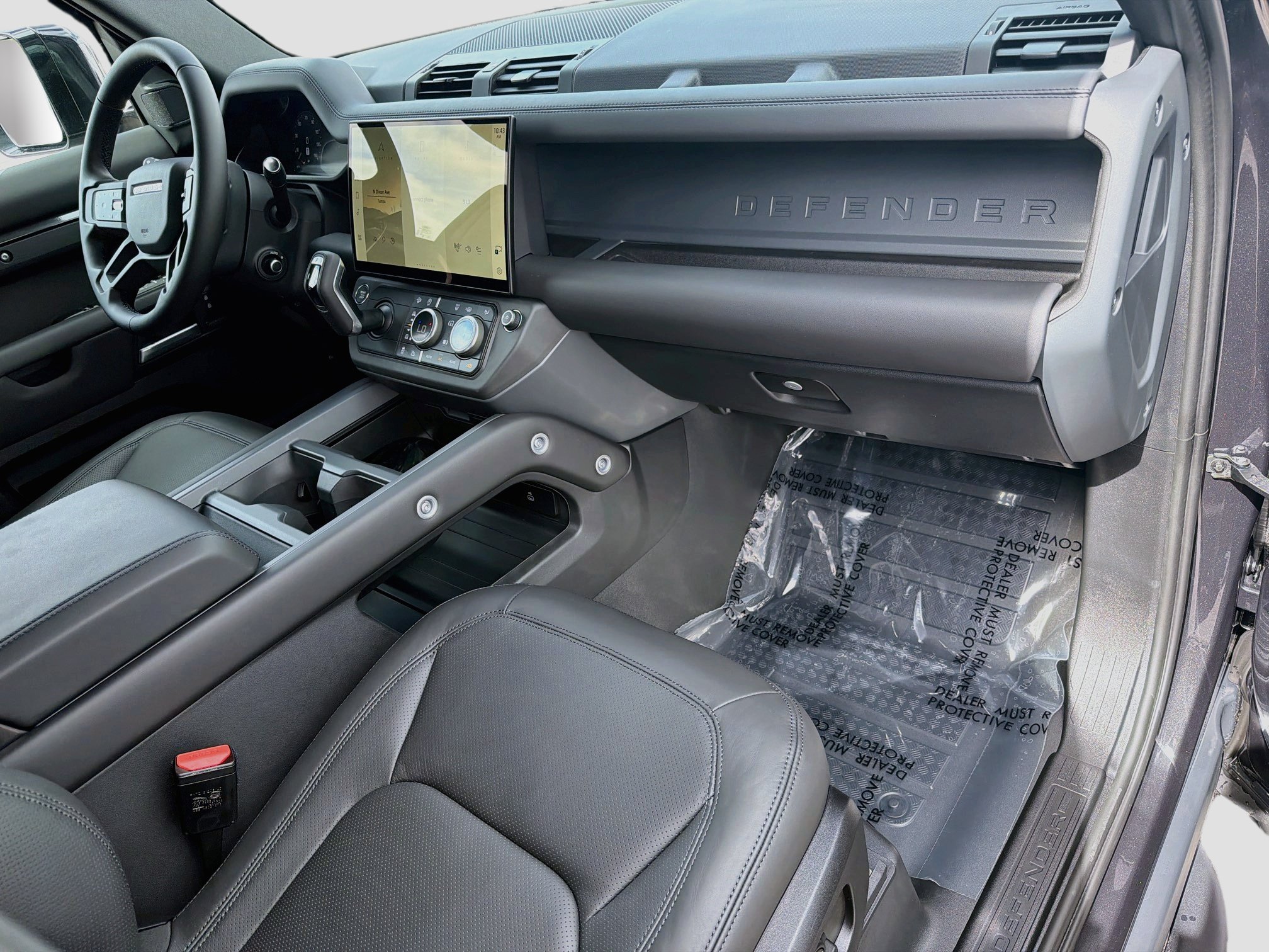 New 2026 Land Rover Defender 110 X-Dynamic SE AWD/4WD image 13