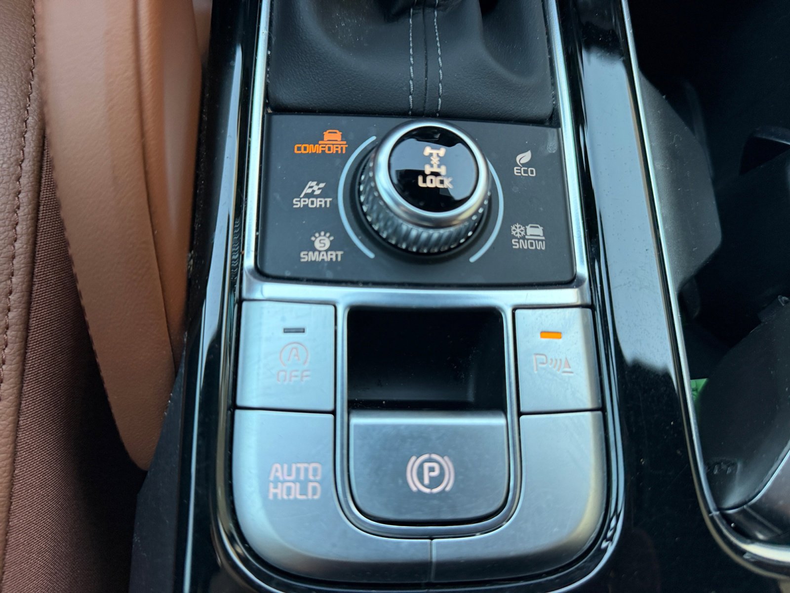 Used 2025 Kia Telluride EX X-Line image 31