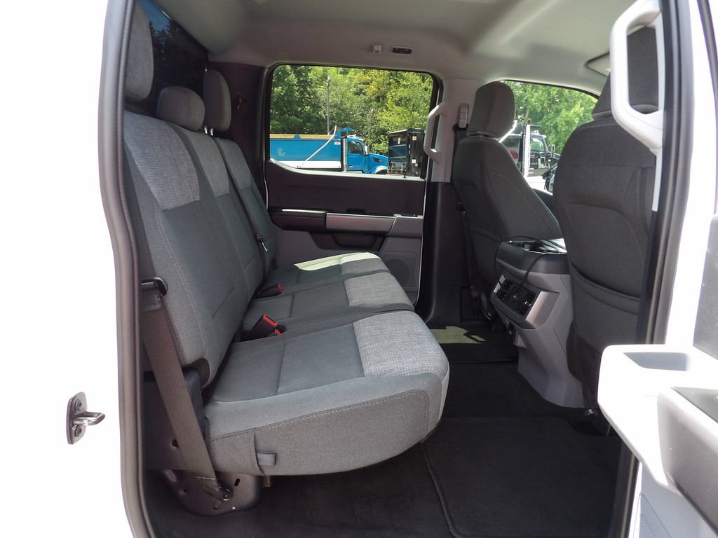 Used 2025 Ford F250 XLT w/ FX4 Off-Road Package AWD/4WD image 35