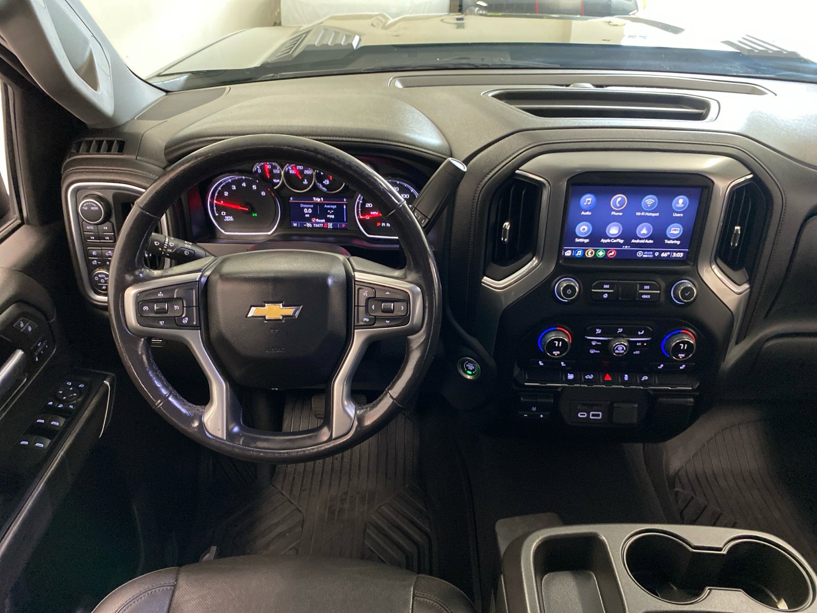Used 2022 Chevrolet Silverado 2500 LTZ w/ Snow Plow Prep/Camper Package AWD/4WD image 11