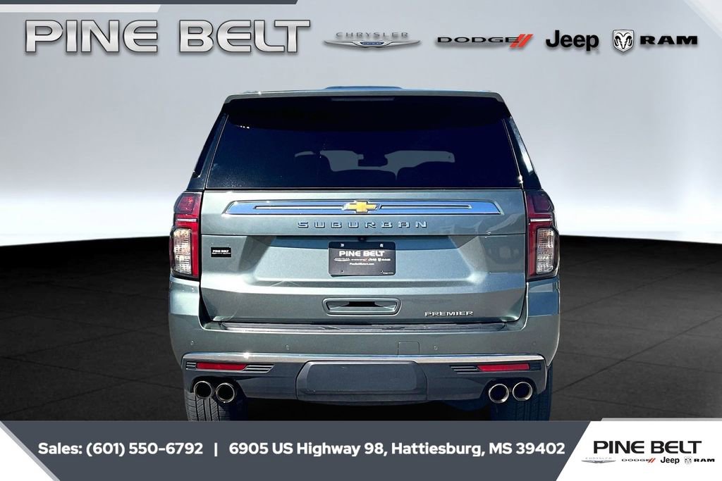 Used 2023 Chevrolet Suburban Premier image 4