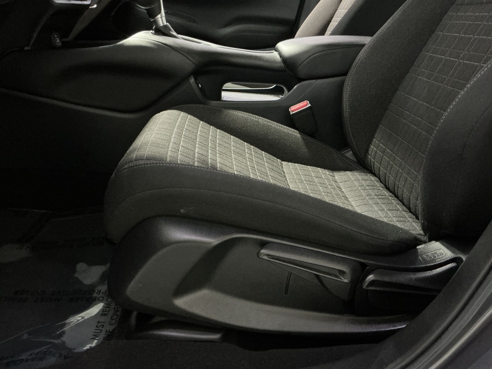Used 2023 Honda HR-V LX image 15
