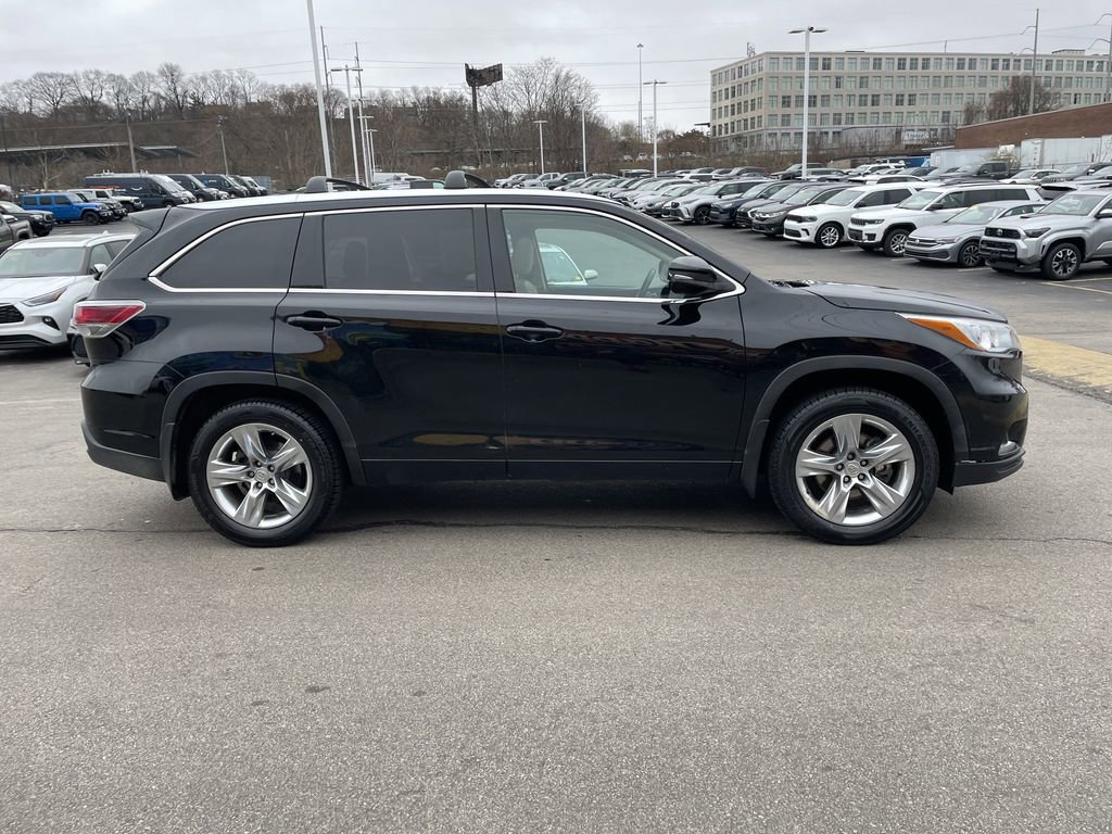 Used 2014 Toyota Highlander Limited image 7