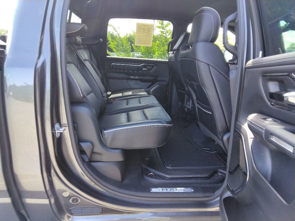 Used 2022 RAM 1500 Limited w/ Night Edition AWD/4WD image 31
