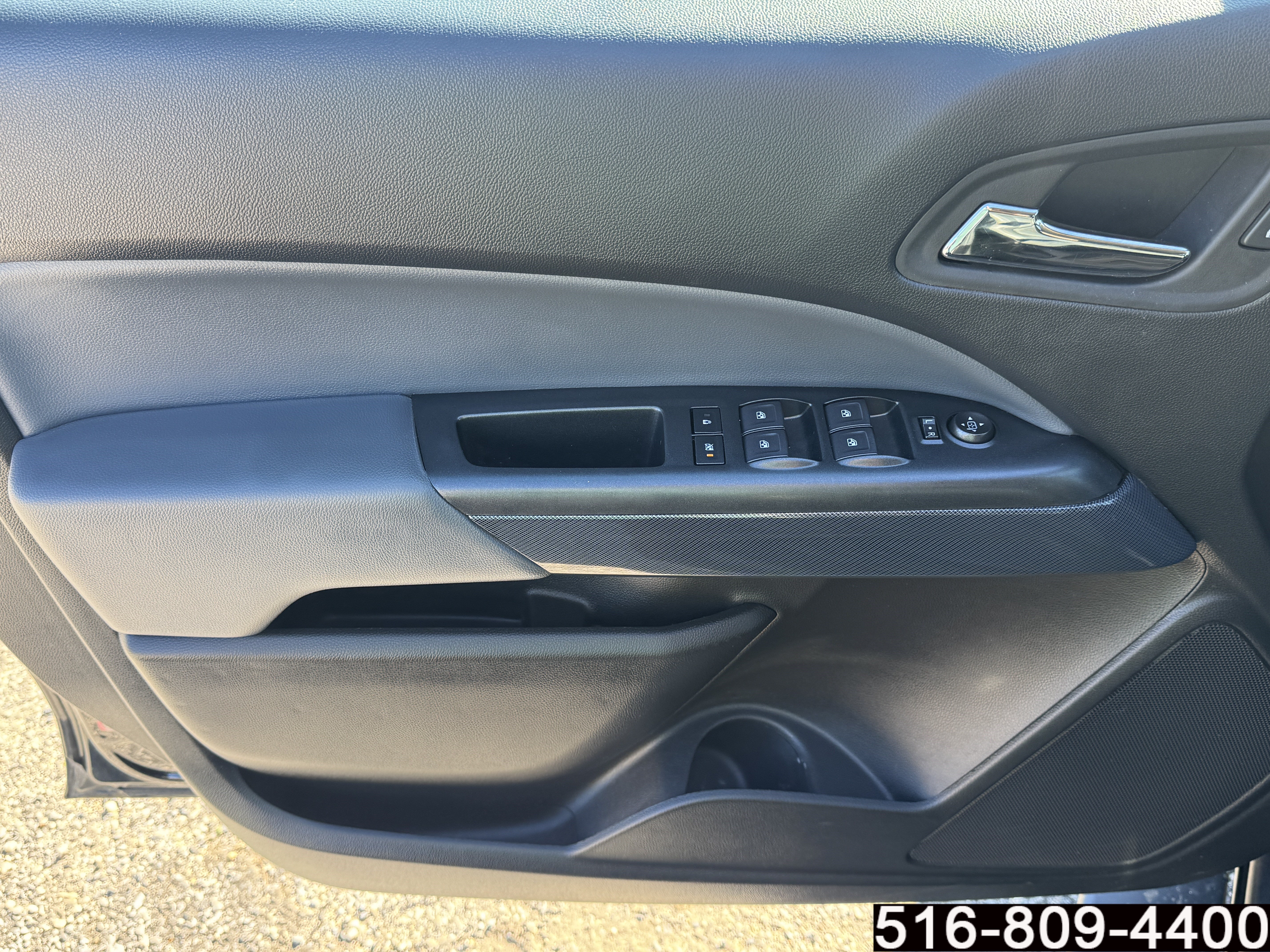 Used 2022 Chevrolet Colorado Z71 AWD/4WD image 25