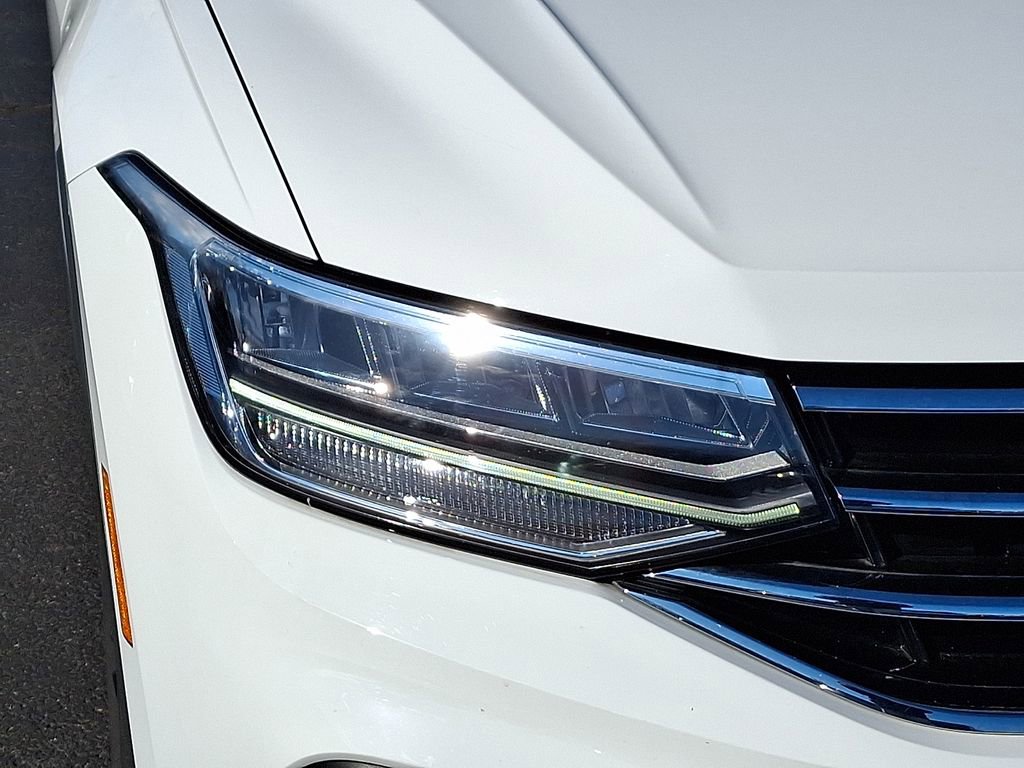 Certified 2022 Volkswagen Tiguan SE AWD/4WD image 8