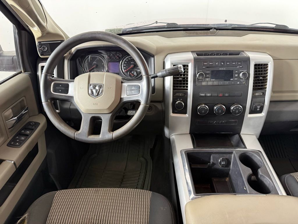 Used 2010 Dodge Ram 3500 Truck SLT image 3