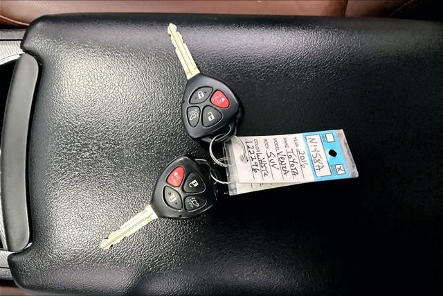 Used 2016 Toyota Venza AWD image 37