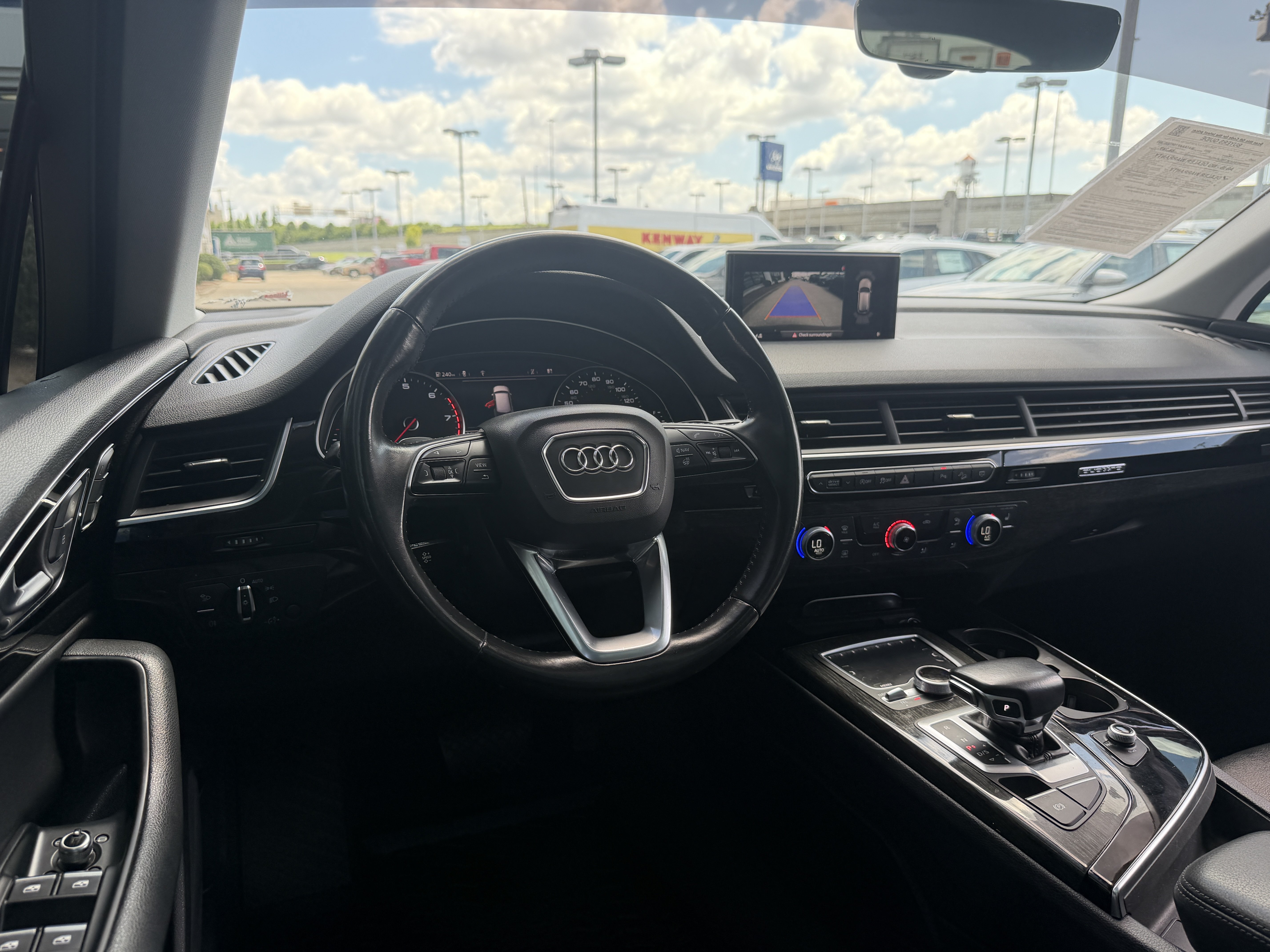 Used 2019 Audi Q7 3.0T Premium w/ Convenience Package AWD/4WD image 29