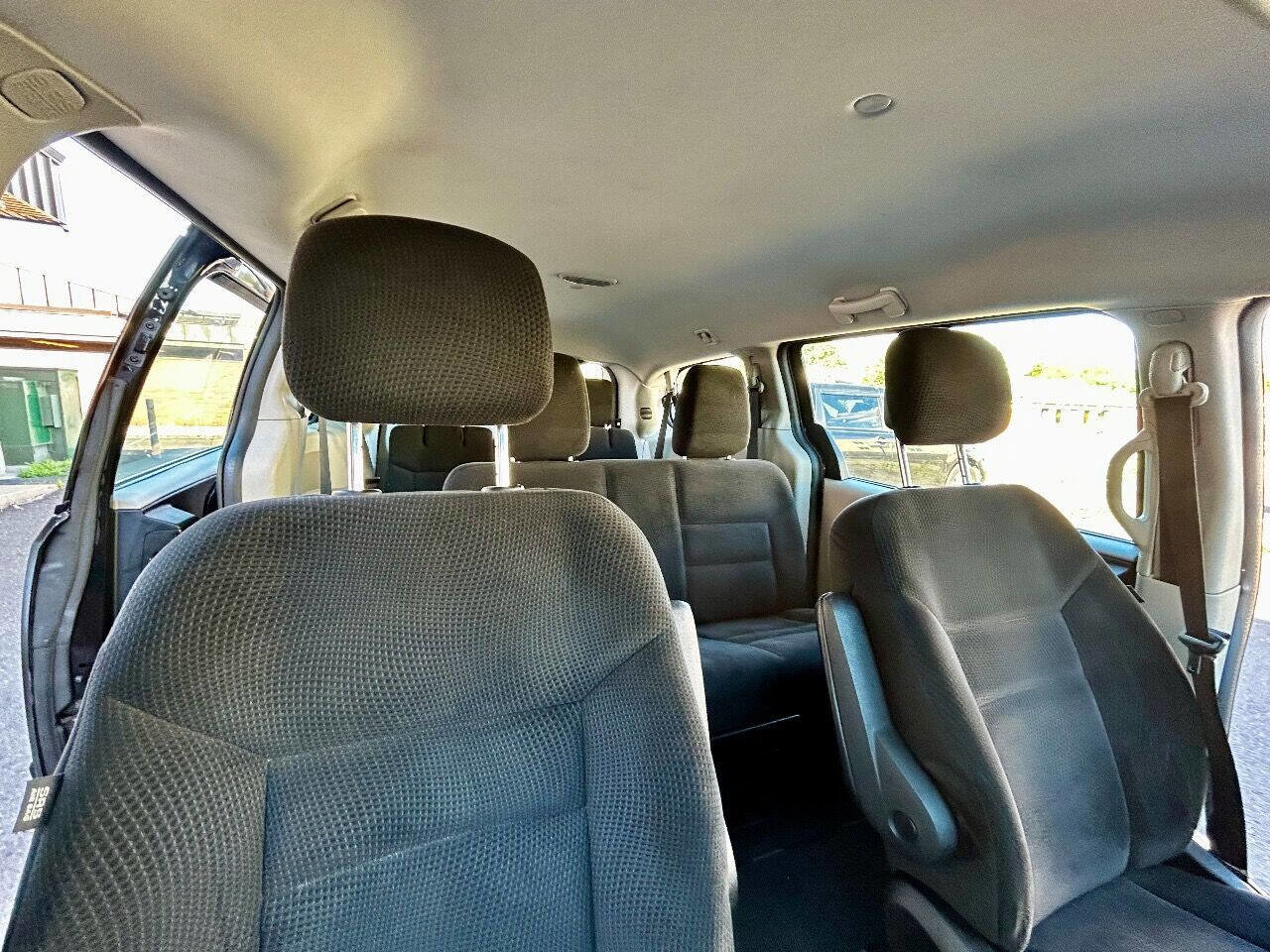Used 2016 Dodge Grand Caravan image 21