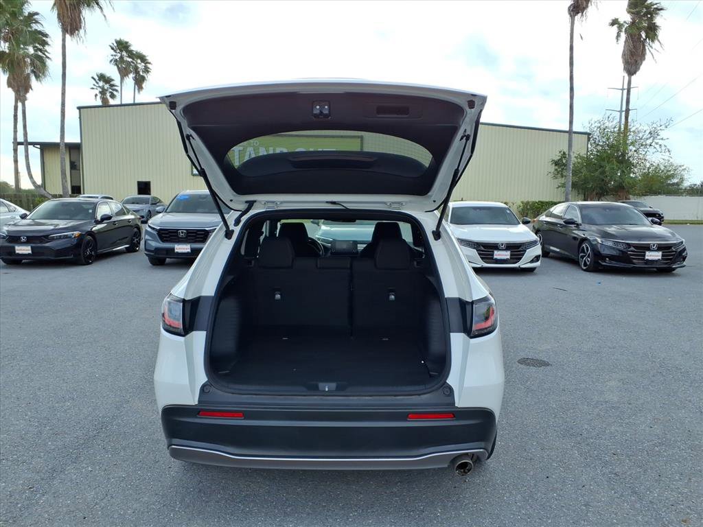 Used 2023 Honda HR-V Sport image 26