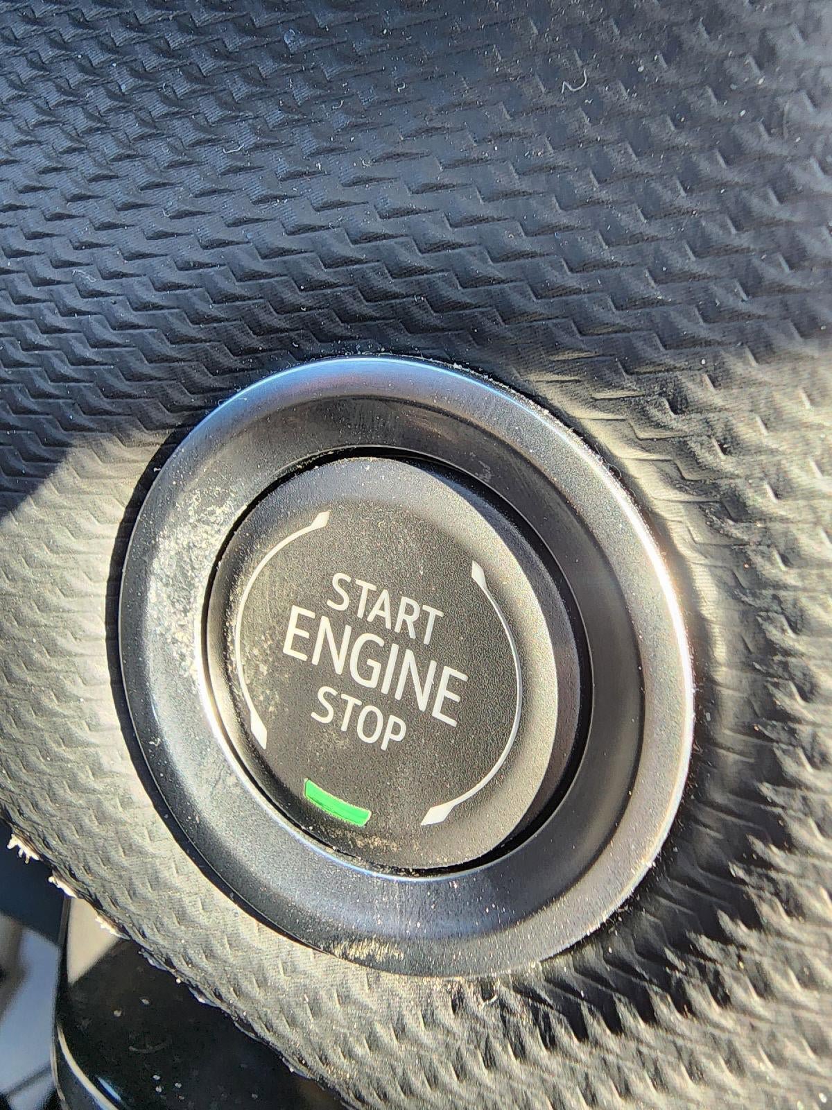 Used 2025 Chevrolet Equinox LT FWD image 23