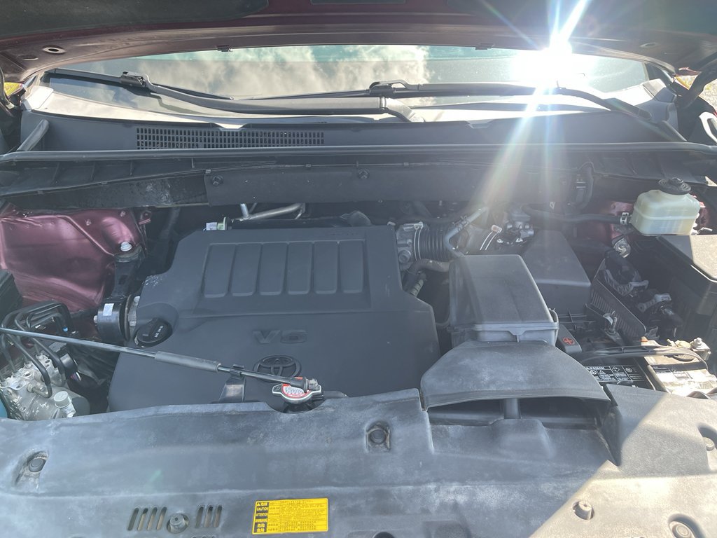 Used 2016 Toyota Highlander XLE FWD image 29