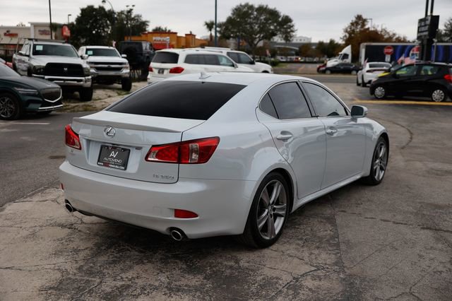 Used 2011 Lexus IS 350 4dr Sedan RWD image 16